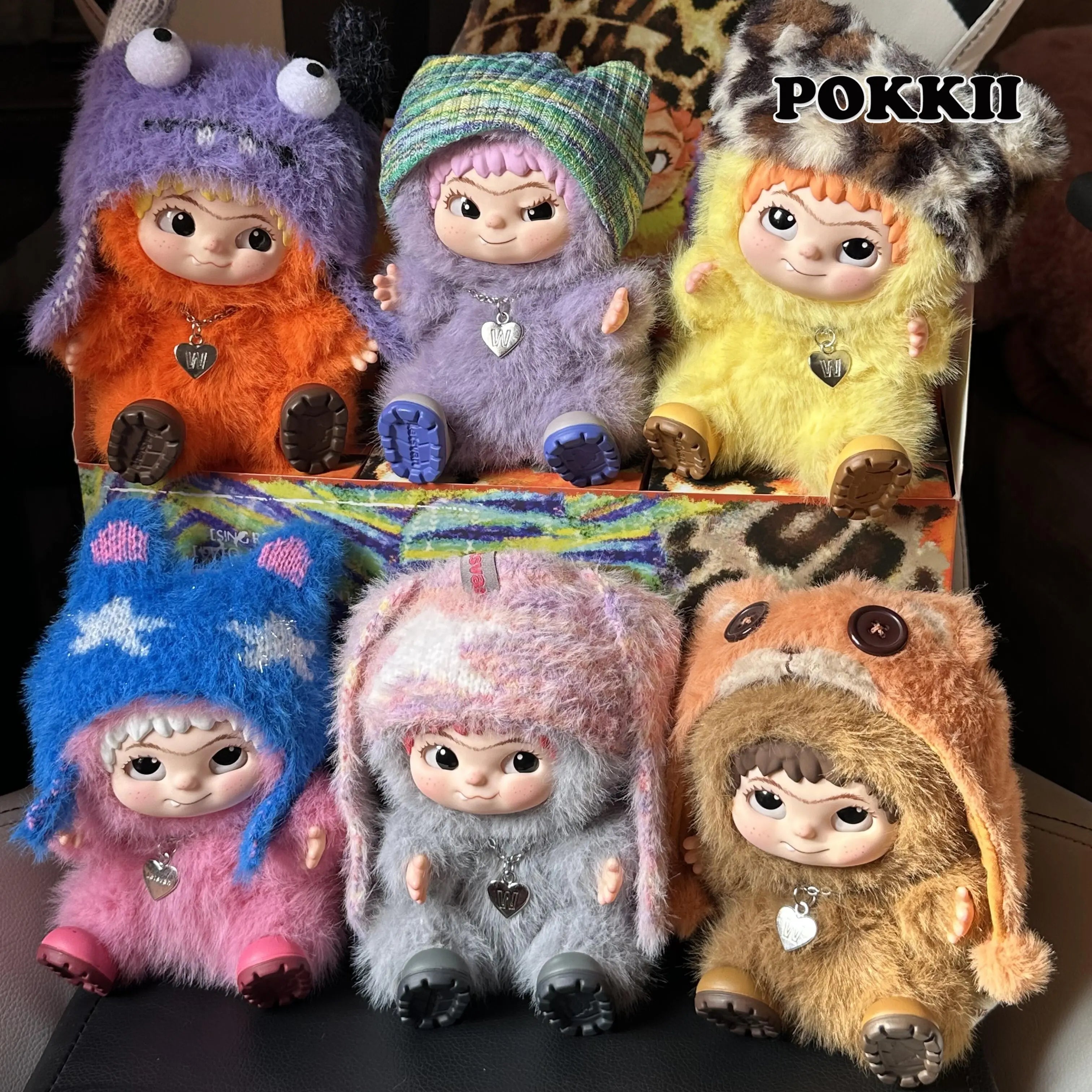 Wakuku V1 "Fuzzy Trendy Fun Party" Series Plush Blind Box - POKKII
