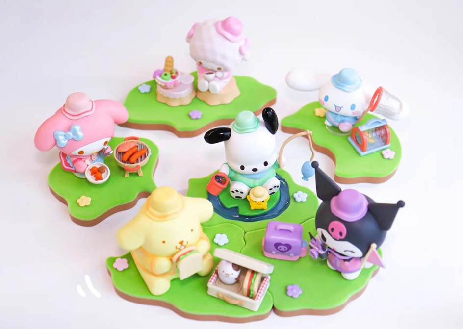 "Camping Friends" Series Blind Box Figure