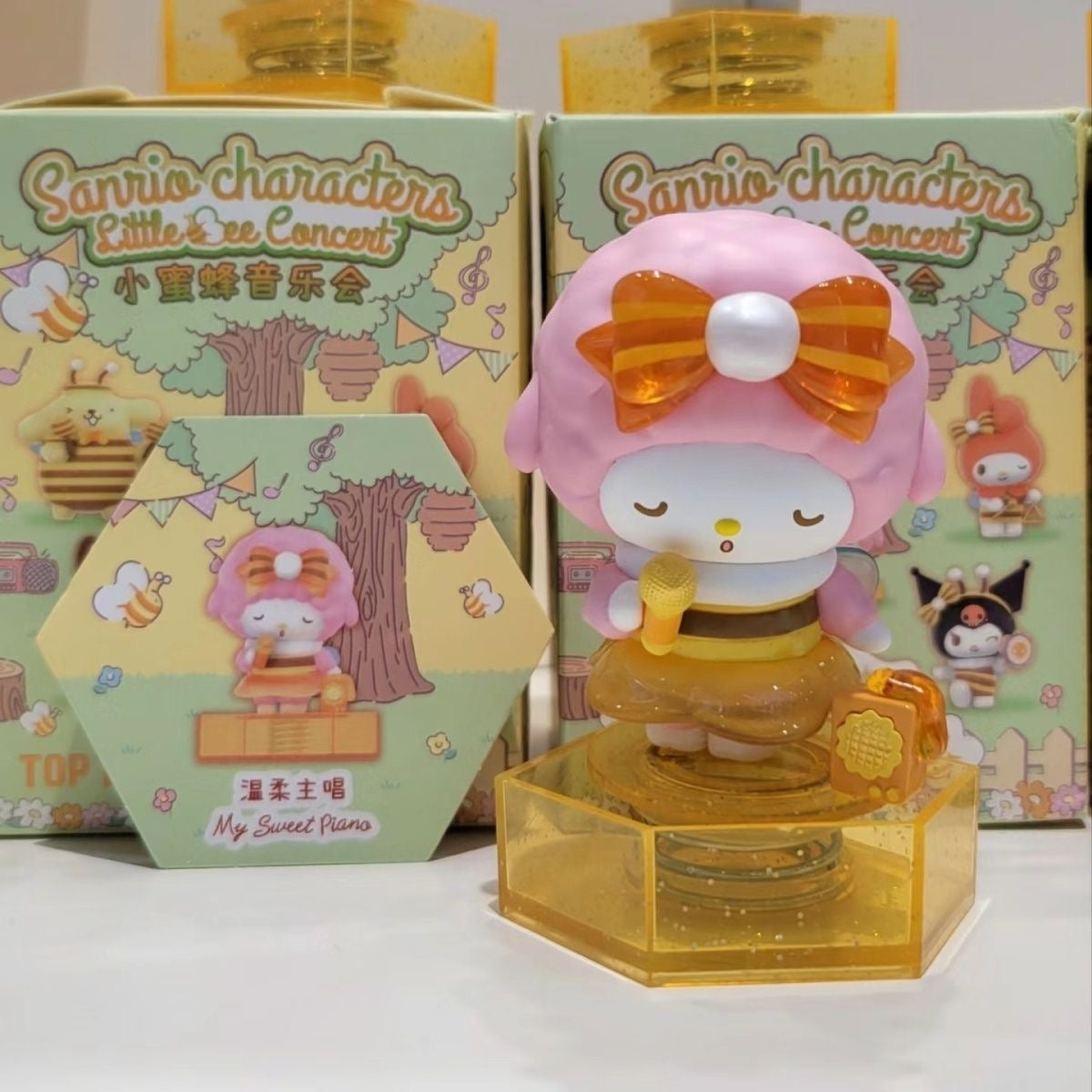 Sanrio Family "Little Bee Concert" Blind Box