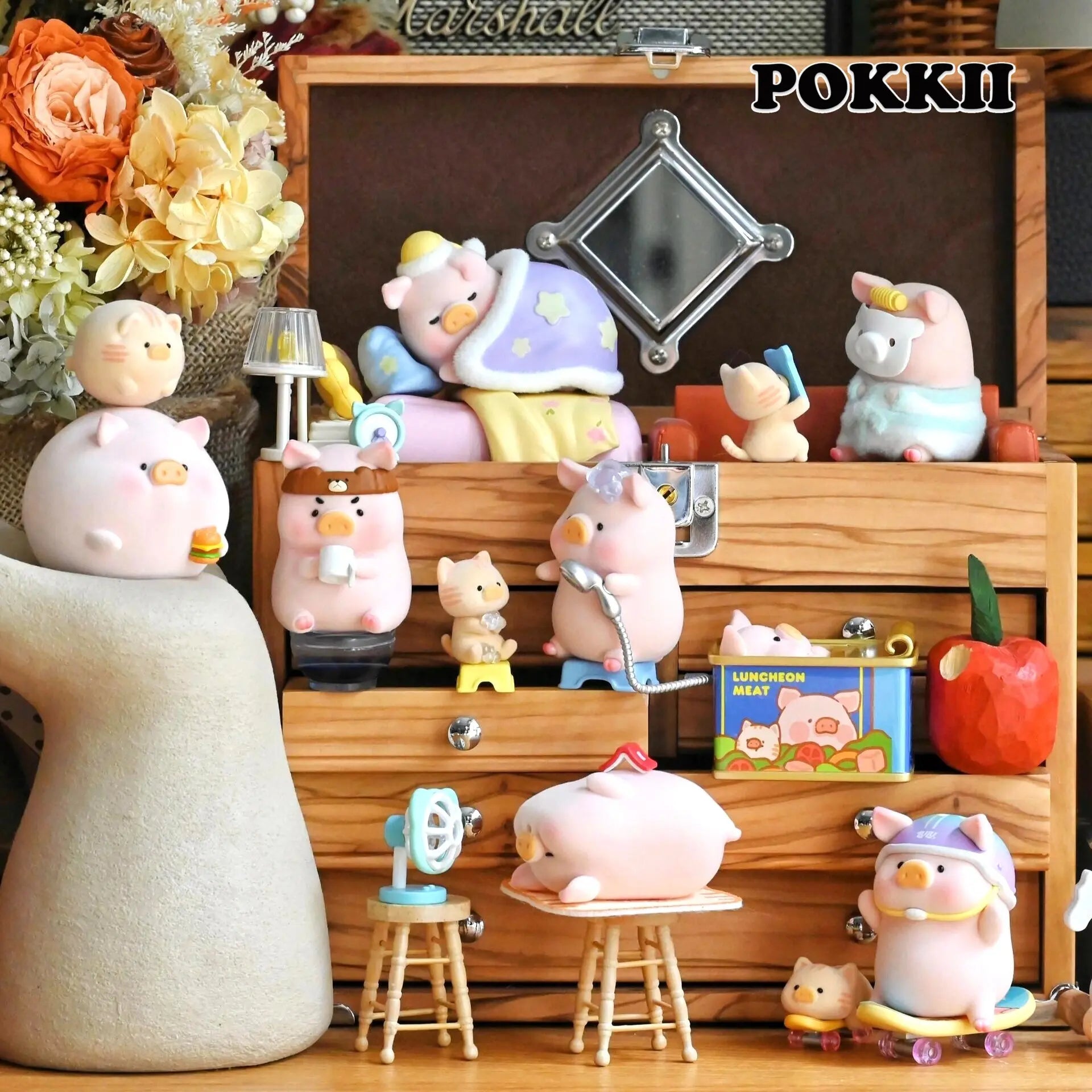 LULU THE PIGGY "Stay With You" Series Blind Box Figure - POKKII