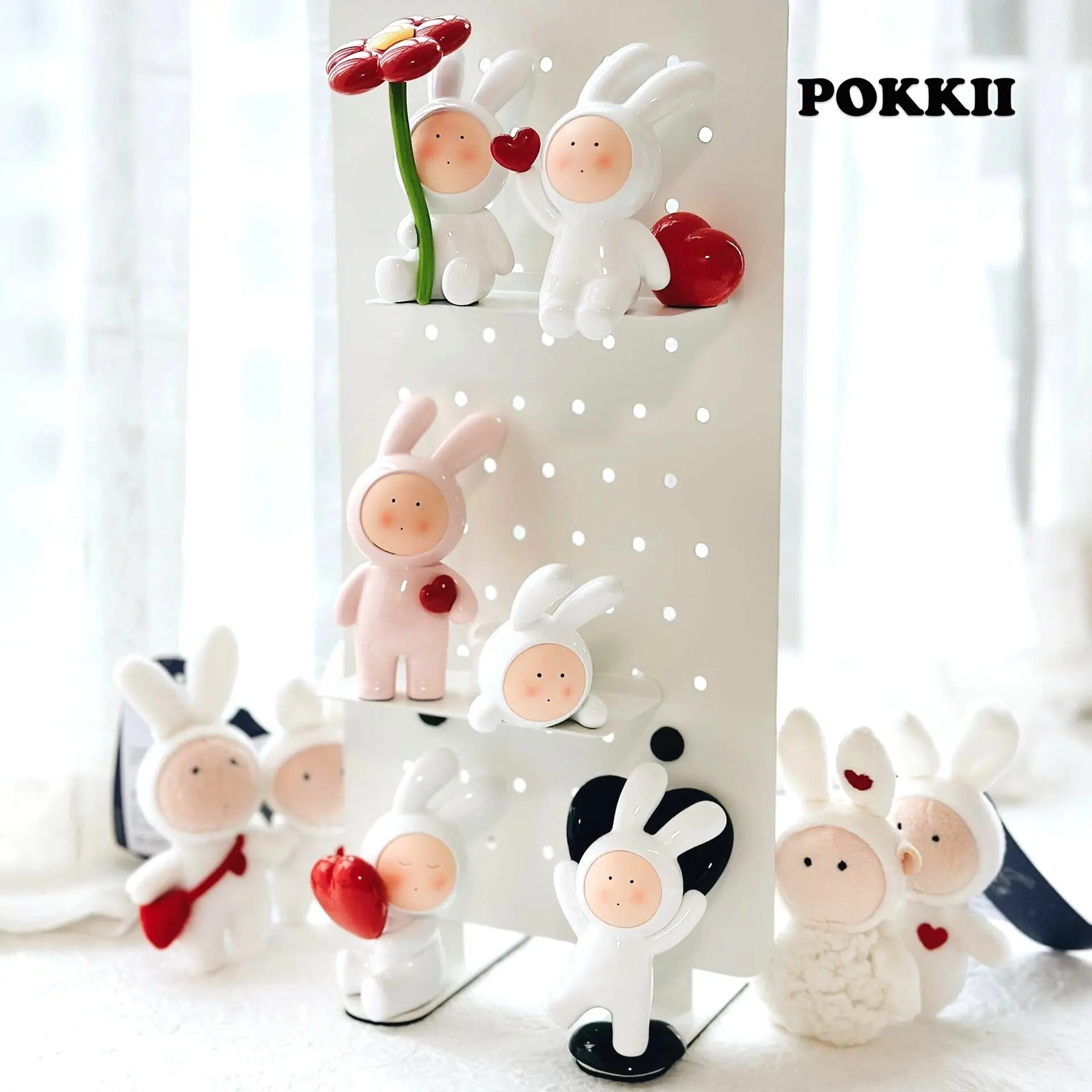 Bu Er Rabbit "With Love In The Air" Series Blind Box Figure