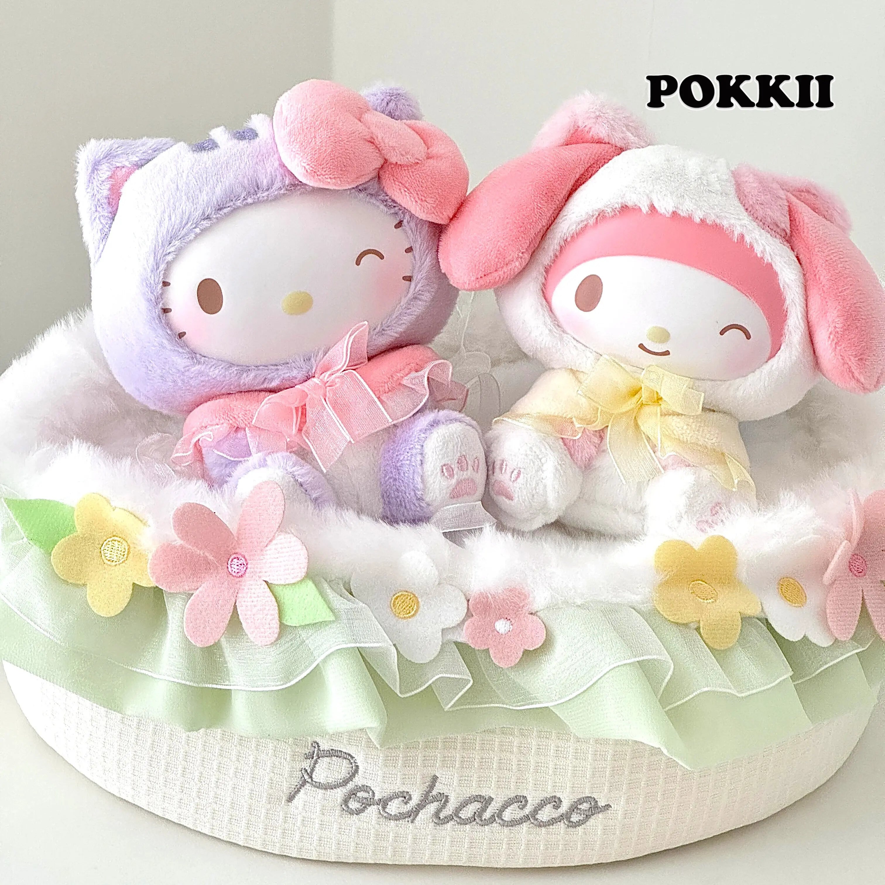 Sanrio Characters "Play With Kittens" Series Plush Blind Box
